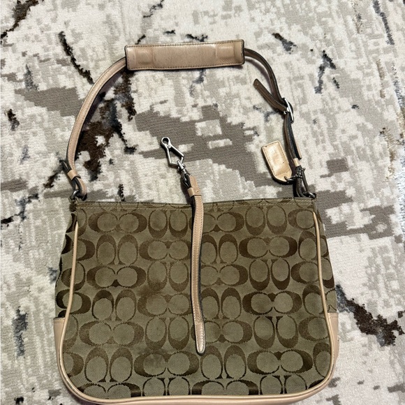 Coach Olive and Tan Shoulder Bag - Picture 1 of 2